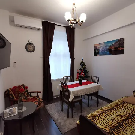 Smardan 16 Oldtown Appartement *
