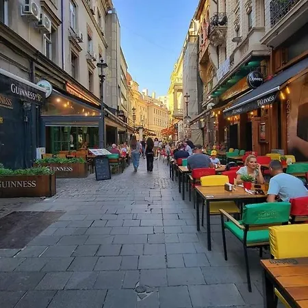 Smardan 16 Oldtown Appartement Boekarest